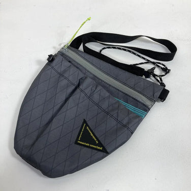 【OneSize グレー系】 Atelier Blue Bottle ( アトリエブルーボトル ) ハイカーズ サコッシュ 05 Hiker'S Sacoche-05 サッチェル ショルダー ポーチ ショルダーバッグ バッグ ストレージ - 【公式】2ndGEAR（セカンドギア）Webショップ【登山用品・アウトドア用品専門 買取販売店】