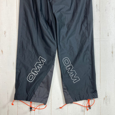 【Men's S ブラック系】 Omm ( オーエムエム ) カムレイカ パンツ Kamleika Pant ウェア ボトムス ロングパンツ レインシェル z00059103  レインシェル ロングパンツ ボトムス ウェア