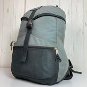 【OneSize グレー系】 Brentley ( ブレントレー ) フロントポケット デイパック デイパック 容量【～29L】 バックパック バッグ ストレージ - 【公式】2ndGEAR（セカンドギア）Webショップ【登山用品・アウトドア用品専門 買取販売店】