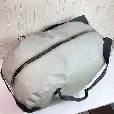 【OneSize グレー系】 2002 Patagonia ( パタゴニア ) ステラー ブラックホール バッグ Steller Black Hole Bag Titaniumu 生産終了モデル 入手困難 バッグ ストレージ ダッフルバッグ ボストンバッグ z00