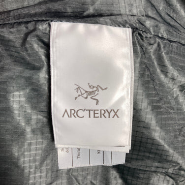 【Men's XS グレー系】 Arcteryx ( アークテリクス ) ニュークレイ FL ジャケット Nuclei FL Jacket 化繊ダウン ウェア トップス アウター ジャケット 化繊インサレーション z00054827  化繊インサレーション アウター