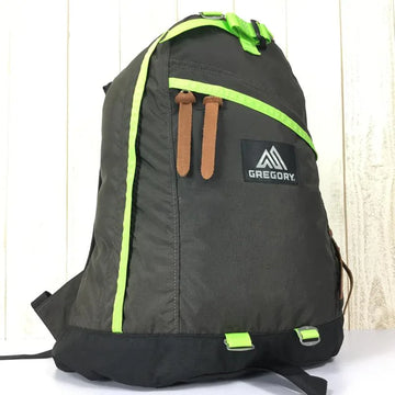 【OneSize ブラウン系】 Gregory ( グレゴリー ) クラシック デイパック Classic Daypack 22L バックパック デイパック 容量【～29L】 バックパック バッグ ストレージ - 【公式】2ndGEAR（セカンドギア）Webショップ【登山用品・アウトドア用品専門 買取販売店】