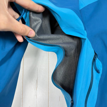 【Women's XS ブルー系】 Arcteryx ( アークテリクス ) スティングレイ ジャケット Stingray Jacket Cyan Blue ナイロン ウェア トップス アウター ジャケット レインシェル GORE-TEX ( ゴアテックス ) z000