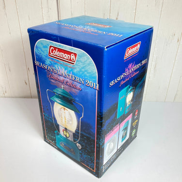 【OneSize ブルー系】 Coleman ( コールマン ) ●シーズンズ ランタン 2011 Seasons Lantern 2011 ガソリンランタン アメリカ製 コールマン2011年限定ランタン 2000006601 ランタン ライティングギア - 【公式】2ndGEAR（セカンドギア）Webショップ【登山用品・アウトドア用品専門 買取販売店】
