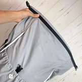 【OneSize グレー系】 holo（ホロ） オーブエム Orb M Light Gray x White ナイロン バッグ ストレージ バックパック デイパック 容量【～29L】 z00052139 Light Gray x White デイパック 容量【～2 - 【公式】2ndGEAR（セカンドギア）Webショップ【登山用品・アウトドア用品専門 買取販売店】