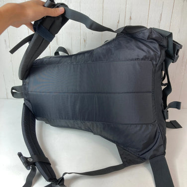 均码黑色 1996 年 Gregory Day 半包（黑色） - 停产型号，难以找到（蓝色标签，旧标签） - 尼龙收纳背包，容量：30L-54L