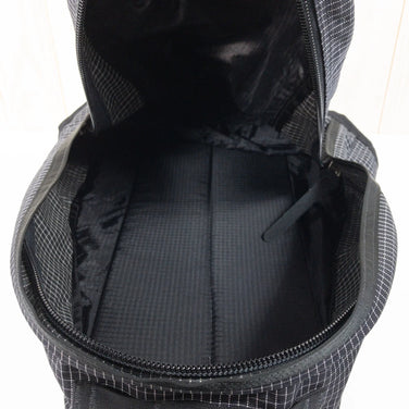 【OneSize ブラック系】 Gregory ( グレゴリー ) クラシック デイパック Classic Daypack ナイロン 旧ロゴ 入手困難 銀タグ デイパック 容量【～29L】 バックパック バッグ ストレージ - 【公式】2ndGEAR（セカンドギア）Webショップ【登山用品・アウトドア用品専門 買取販売店】