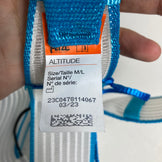【Unisex M/L ブルー系】 Petzl ( ペツル ) アルティチュード Altitude クライミングハーネス シットハーネス ロッククライミングギア z00060169  ロッククライミングギア