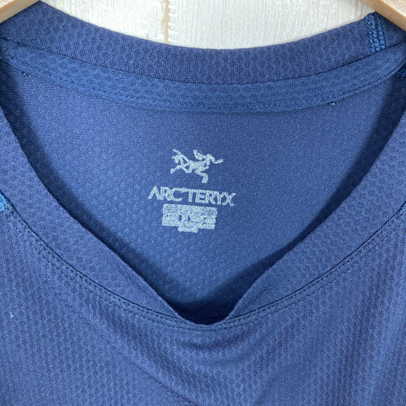 【Men's S ネイビー系】 Arcteryx ( アークテリクス ) ショートスリーブ ランニング ティー Short Sleeve Running Tee ポリエステル ウェア トップス インナー シャツ ショートスリーブTシャツ クルーネック 化繊 z000