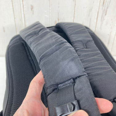 【OneSize ブラック系】 Arcteryx ( アークテリクス ) マンティス 26 バックパック Mantis 26 Backpack ナイロン バッグ ストレージ バックパック デイパック 容量【～29L】 z00058883  デイパック 容量【～29L