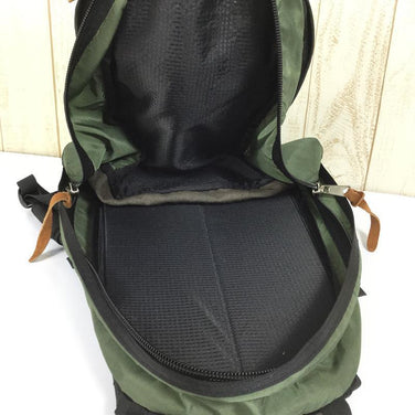 【OneSize グリーン系】 Gregory ( グレゴリー ) 90S ショルダーブレード Shoulder Blade 旧タグ 青タグ アメリカ製 入手困難 Grey デイパック 容量【～29L】 バックパック バッグ ストレージ - 【公式】2ndGEAR（セカンドギア）Webショップ【登山用品・アウトドア用品専門 買取販売店】