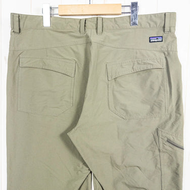 【Men's 36 グリーン系】 2014 Patagonia ( パタゴニア ) ロッククラフトパンツ Rock Craft Pants ALP ナイロン ウェア ボトムス z00052496 ALP ボトムス ウェア - 【公式】2ndGEAR（セカンドギア）Webショップ【登山用品・アウトドア用品専門 買取販売店】