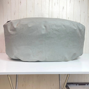 【OneSize グレー系】 2002 Patagonia ( パタゴニア ) ステラー ブラックホール バッグ Steller Black Hole Bag Titaniumu 生産終了モデル 入手困難 バッグ ストレージ ダッフルバッグ ボストンバッグ z00