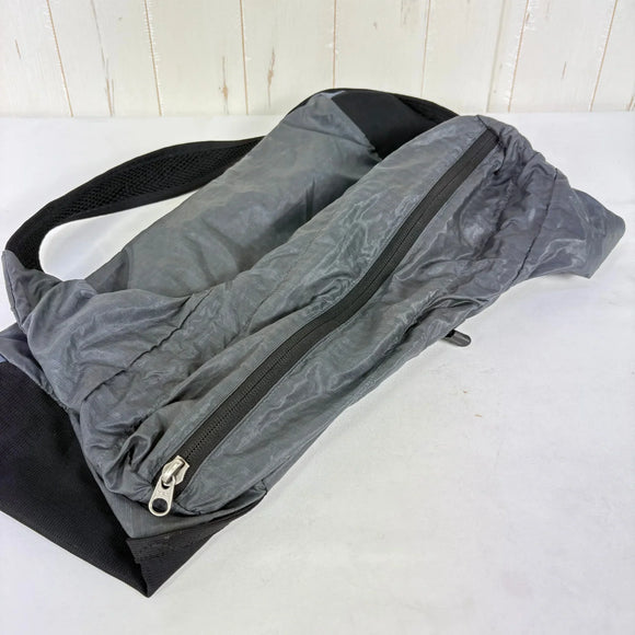 【Unisex OneSize ブラック系】 2006 Patagonia ( パタゴニア ) ライトウェイト トラベル クーリエ Light Weight Travel Courier 入手困難 パッカブル 23L バッグ ストレージ ショルダーバッグ z00061651  シ