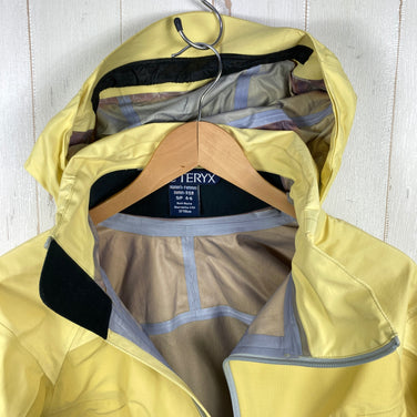 【Women's S イエロー系】 2000s Arcteryx ( アークテリクス ) サイドワインダー AR ジャケット Sidewinder AR Jacket			 Butter ウェア トップス アウター ジャケット ハードシェル GORE-TEX XCR (