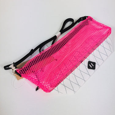 【Unisex OneSize ピンク系】 holo（ホロ） フィッシュマン サコッシュ Fishman Sacoche ナイロン バッグ ストレージ パッキングサック スタッフサック インナーポーチ X-Pac VX21 ( エックスパック VX21 ) z00050419 - 【公式】2ndGEAR（セカンドギア）Webショップ【登山用品・アウトドア用品専門 買取販売店】