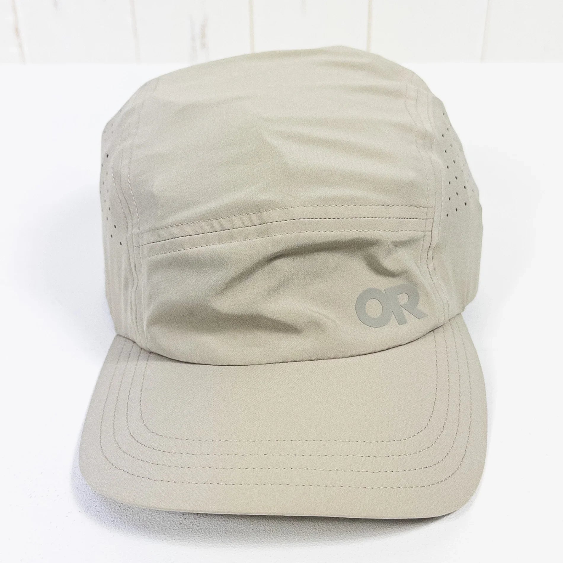 【OneSize ベージュ系】 Outdoor Research ( アウトドアリサーチ ) スウィフト ライト テック キャップ Swift Lite Tech Cap ポリエステル ウェア ウェア小物 ヘッドウェア キャップ z00051983 キャップ ヘッ - 【公式】2ndGEAR（セカンドギア）Webショップ【登山用品・アウトドア用品専門 買取販売店】