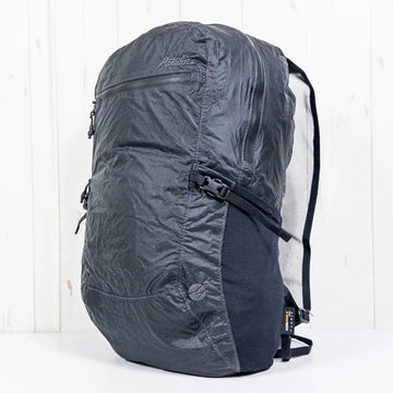 【OneSize ブラック系】 Matador ( マタドール ) フリーフライ16 Freefly 16 ナイロン バッグ ストレージ バックパック デイパック 容量【～29L】 z00053435  デイパック 容量【～29L】 バックパック バッグ ストレージ