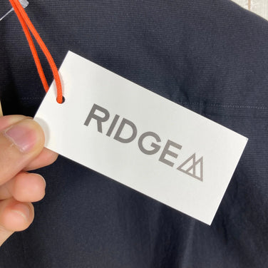 Ridge Mountain Gear 女士小号黑色聚酯纤维基础款长袖衬衫，黑色海军蓝。涤纶。包含上衣和内衣。