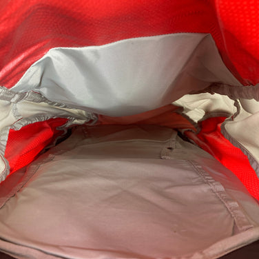 【M/L レッド系】 Osprey ( オスプレー ) ケストレル 28 Kestrel 28 ナイロン バッグ ストレージ バックパック デイパック 容量【～29L】 z00055217  デイパック 容量【～29L】 バックパック バッグ ストレージ