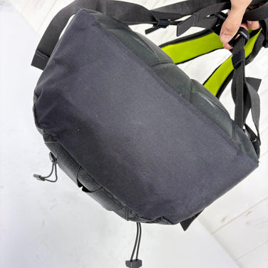 【Unisex OneSize ブラック系】 Millet ( ミレー ) プロライター サミット 18 PROLIGHTER SUMMIT 18 ポリエステル バッグ ストレージ バックパック デイパック 容量【～29L】 z00058772  デイパック 容量【～29L】 バ
