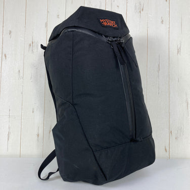 【Unisex OneSize ブラック系】 Mystery Ranch ( ミステリーランチ ) カタリスト 22 Catalyst 22 Black 3ジップ 500D リサイクルコーデュラナイロン ナイロン バッグ ストレージ バックパック デイパック 容量【～29L】 z