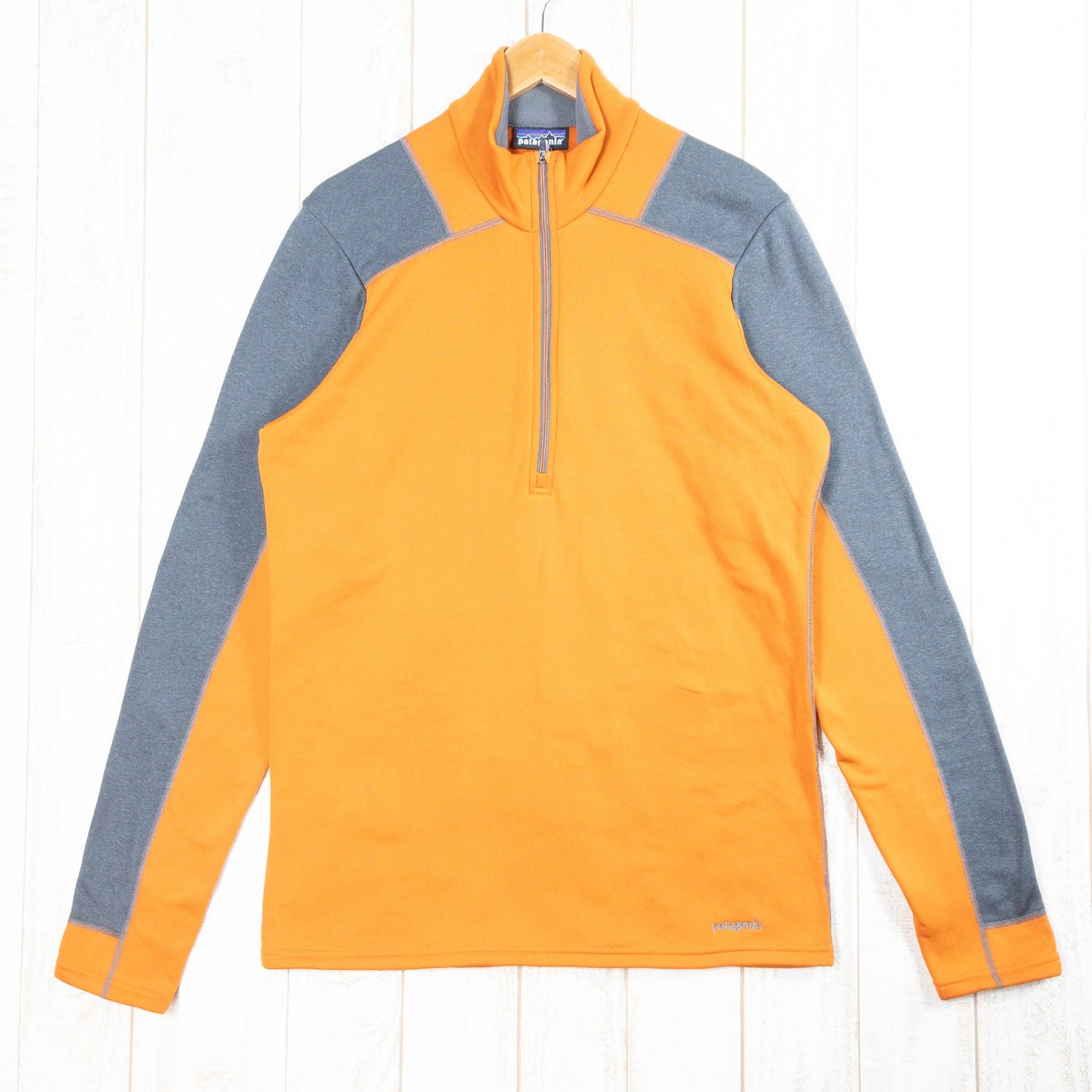 【Men's M オレンジ系】 Patagonia ( パタゴニア ) キャプリーン 4 エクスペディションウェイト ジップネック Capilene 4 Expedition Weight Zip-Neck ポーラテック パワードライ フリース 生産終了モデル 入手