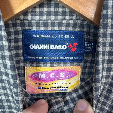 Men's Camicia Manica Lunga Shirt, Size 38, Navy. This long-sleeved shirt is made of synthetic fibers and is suitable for both men and women. Product code: z00054706.