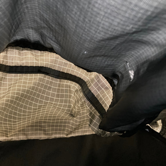 【Unisex OneSize グレー系】 2010s Gossamer Gear ( ゴッサマーギア ) マーマー Murmur 入手困難 140D Dyneema Gridstop 第2世代（2012-2014年頃） アメリカ製 バッグ ストレージ バックパック 容量【30