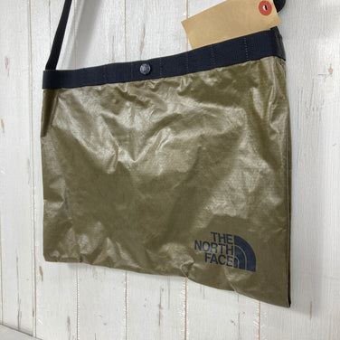 【OneSize グリーン系】 The North Face ( ザ・ノースフェイス ) ループ ミュゼット バッグ Loop Musette Bag バッグ ストレージ サコッシュポーチ z00059540  サコッシュポーチ バッグ ストレージ
