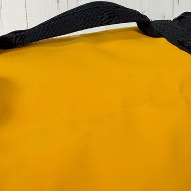 【Unisex OneSize イエロー系】 The North Face ( ザ・ノースフェイス ) ベースキャンプ ダッフル XS BC Duffel XS 28L TPEファブリックラミネート 収納用メッシュバッグ付属 ポリエステル バッグ ストレージ ダッフルバッグ ボス