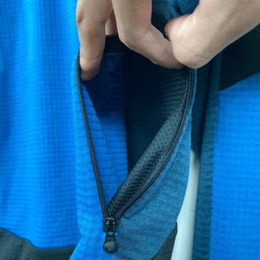 Montura Men's Stretch Color Hoody Jacket, Size Small, Blue. Polyester fleece outerwear jacket with Polartec Power Grid (z000).