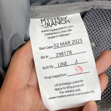 【Men's S/M ブラック系】 Mystery Ranch ( ミステリーランチ ) 2 デイアサルト 2 DAY ASSAULT ナイロン バッグ ストレージ バックパック デイパック 容量【～29L】 z00052775  デイパック 容量【～29L】 バックパ