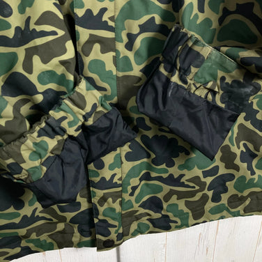 The North Face Scoop 夹克，男款 L 码，绿色。迷彩尼龙外套，硬壳夹克 (z00053870)。