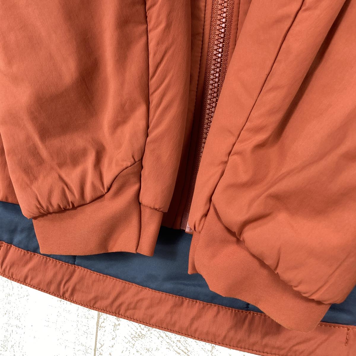 【女款XS红色系列】Arcteryx Proton Lightweight Hoody Proton Lt Hoody 主动保暖主动抓绒风壳外套 24006 国际女装