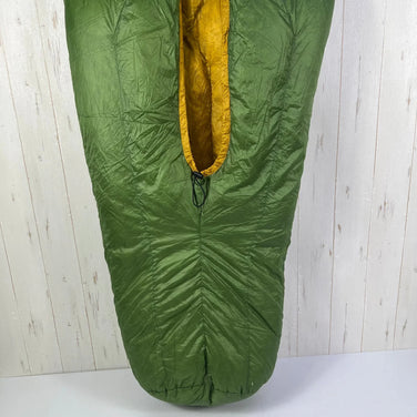 [Regular Green] Warbonnet Outdoors Diamondback TopQuilt, a hard-to-find, sewn-together footbox down sleeping system.
