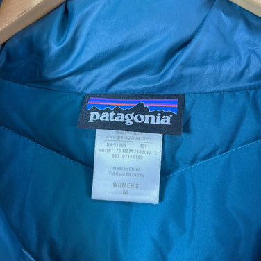 【Women's M ネイビー系】 Patagonia ( パタゴニア ) プロウ ジャケット Prow Jacket TDT / Tidal Teal ダウン ウェア トップス アウター ジャケット ダウンインサレーション z00055437 TDT / Tidal