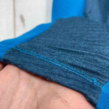 Montura Men's Stretch Color Hoody Jacket, Size Small, Blue. Polyester fleece outerwear jacket with Polartec Power Grid (z000).