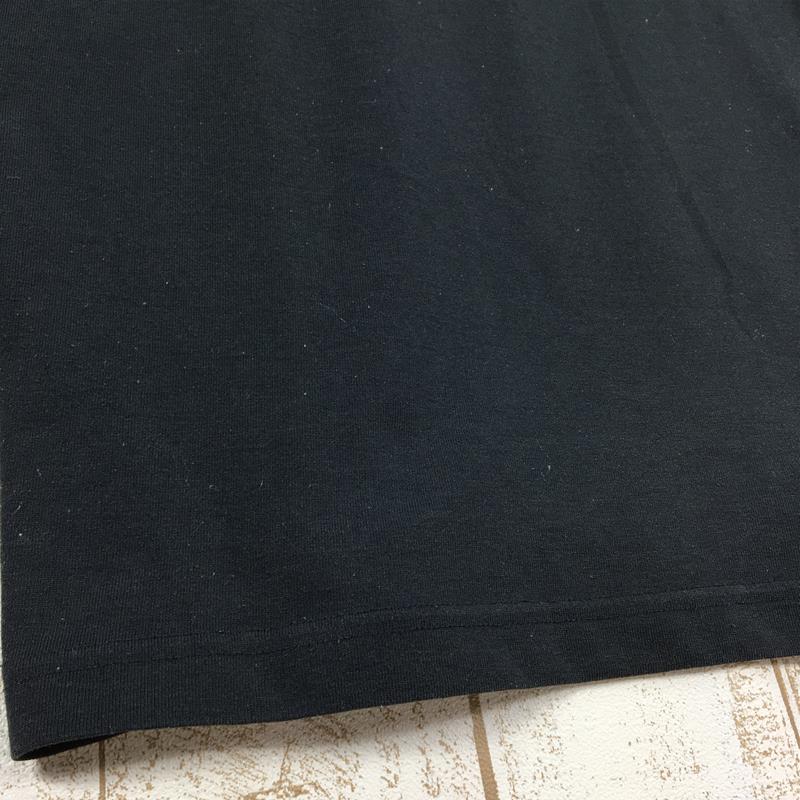 【MEN's S】 マウンテンハードウェア ボックスロゴ ロングスリーブ Tシャツ MOUNTAIN HARDWEAR OE8764 ブラック系