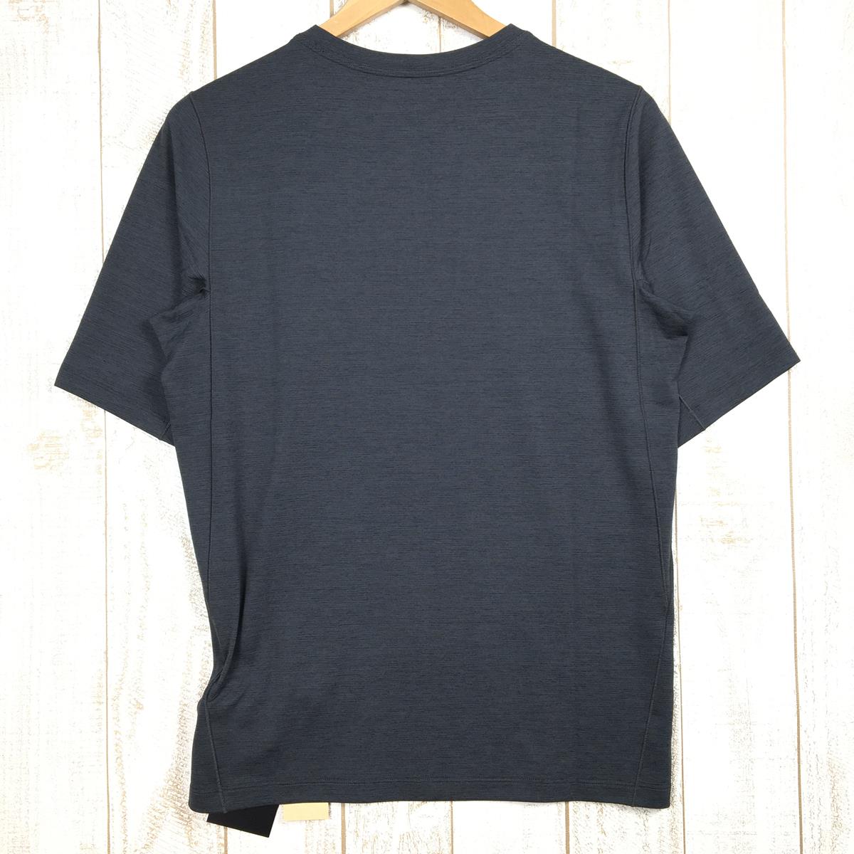 【MEN's XS】 アークテリクス コーマック ロゴ Tシャツ Cormac Logo T-Shirt ARCTERYX X000006348/L08465800 000033 Black Heather チャコール系