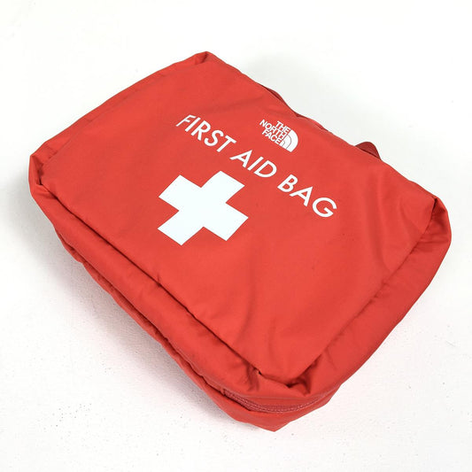 ノースフェイス ファーストエイドバッグ First Aid Bag NORTH FACE NM91808 FR ファイアリーレッド レッド系