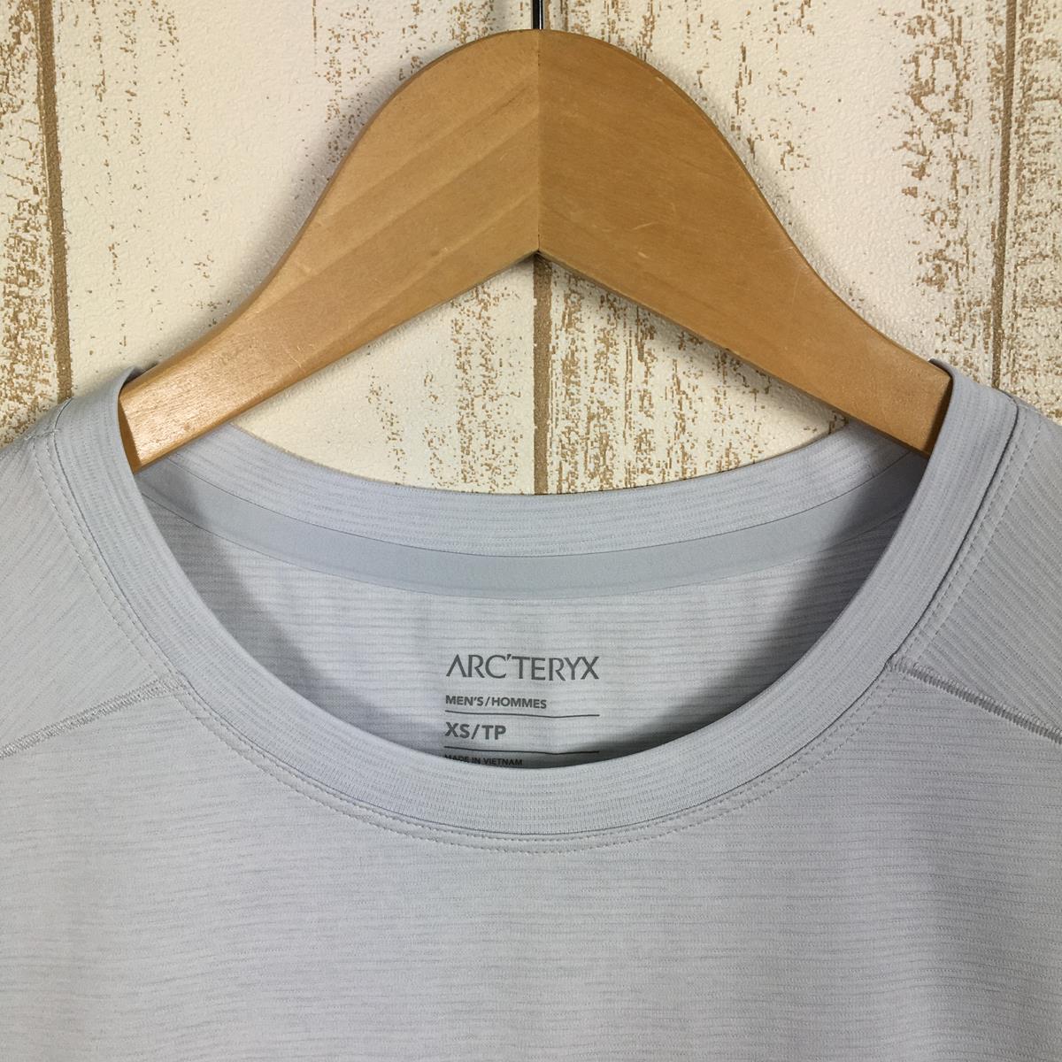 【MEN's XS】 アークテリクス コーマック ロゴ Tシャツ Cormac Logo T-Shirt ARCTERYX X000006348/L08466000 018818 Atomos Heather ホワイト系