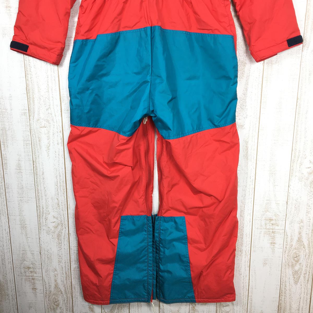 【MEN's M】 ゼロポイント by モンベル 1990s サーモライト インサレーテッド エクスペディション スーツ Thermolite Insulated Expedition Suit ワンピース つなぎ オールインワン ビンテージ 入手困難 冬季キャンプやバイク等におすすめ ZEROPOINT by MONTBELL レッド系