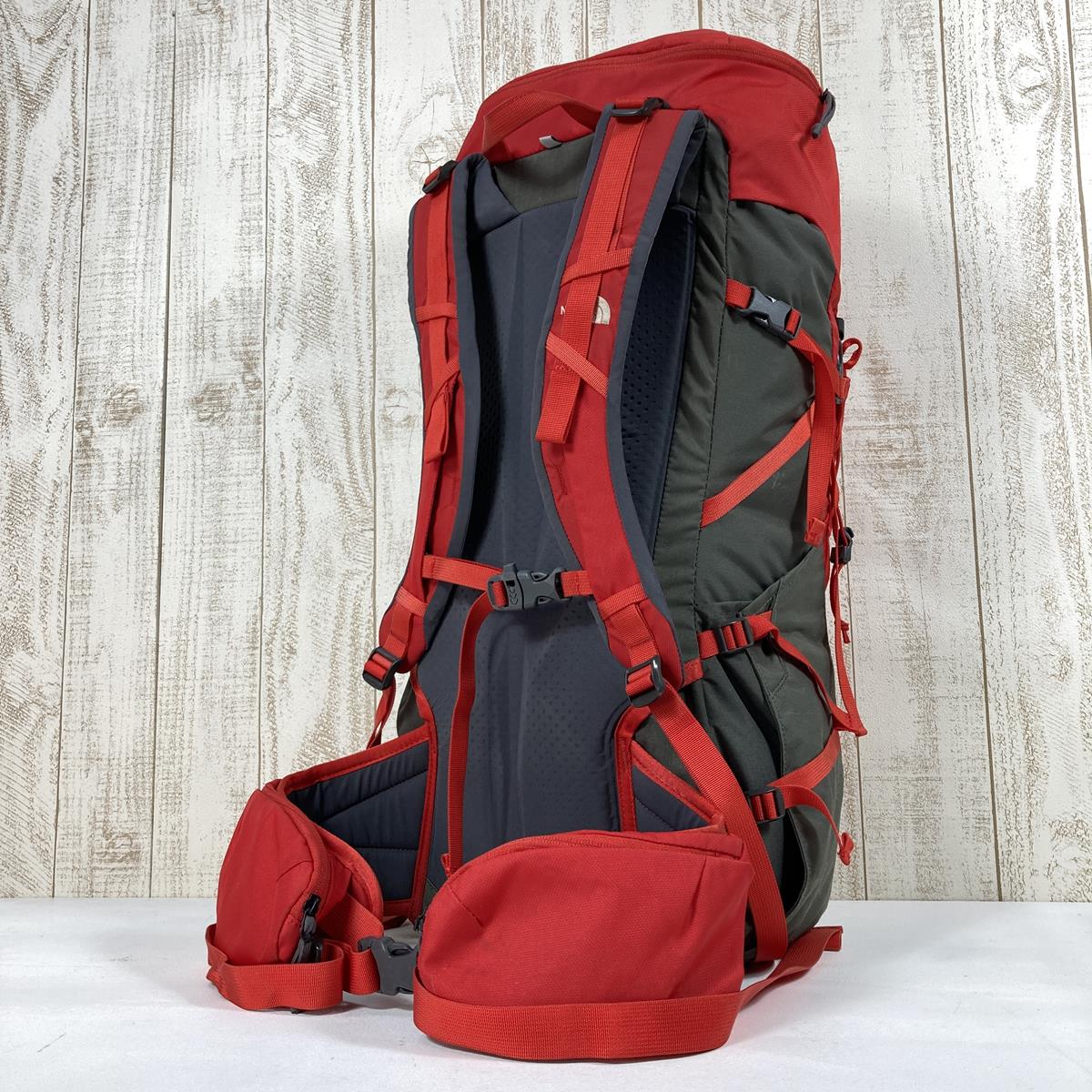 L】 ノースフェイス テルス 35 Tellus 35 バックパック NORTH FACE NM61810 レッド系 –  【公式】2ndGEAR（セカンドギア）Webショップ【登山用品・アウトドア用品専門 買取販売店】