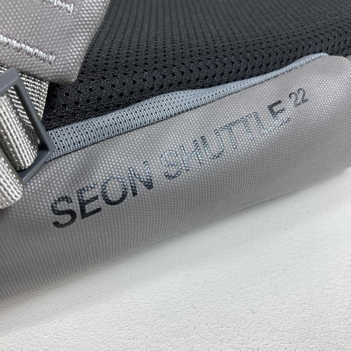 マムート セオンシャトル22 Seon Shuttle 22 バックパック デイパック トラベルバッグ ビジネスバッグ 22L MAMMUT 2510-03920 granit グレー系