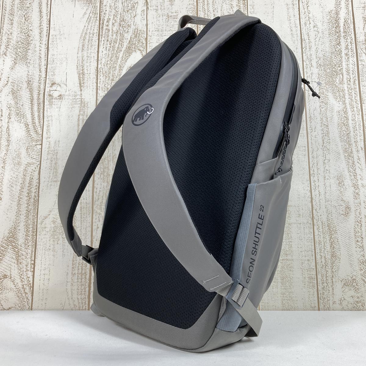 マムート セオンシャトル22 Seon Shuttle 22 バックパック デイパック トラベルバッグ ビジネスバッグ 22L MAMMUT 2510-03920 granit グレー系