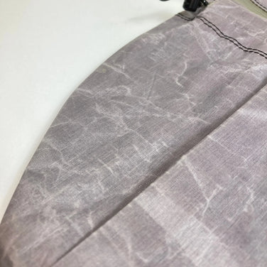 【OneSize グレー系】 Atelier Blue Bottle ( アトリエブルーボトル ) ハイカーズサコッシュ 05DCF Hiker’s SACOCHE-05DCF ライトグレー / LIGHT GRAY 入手困難 ナイロン バッグ ストレージ サコッ - 【公式】2ndGEAR（セカンドギア）Webショップ【登山用品・アウトドア用品専門 買取販売店】