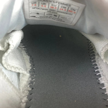 The North Face VECTIV Infinite 2 女款越野跑鞋，24.5cm 码，Tingray x TNF 黑色 (z00054671)