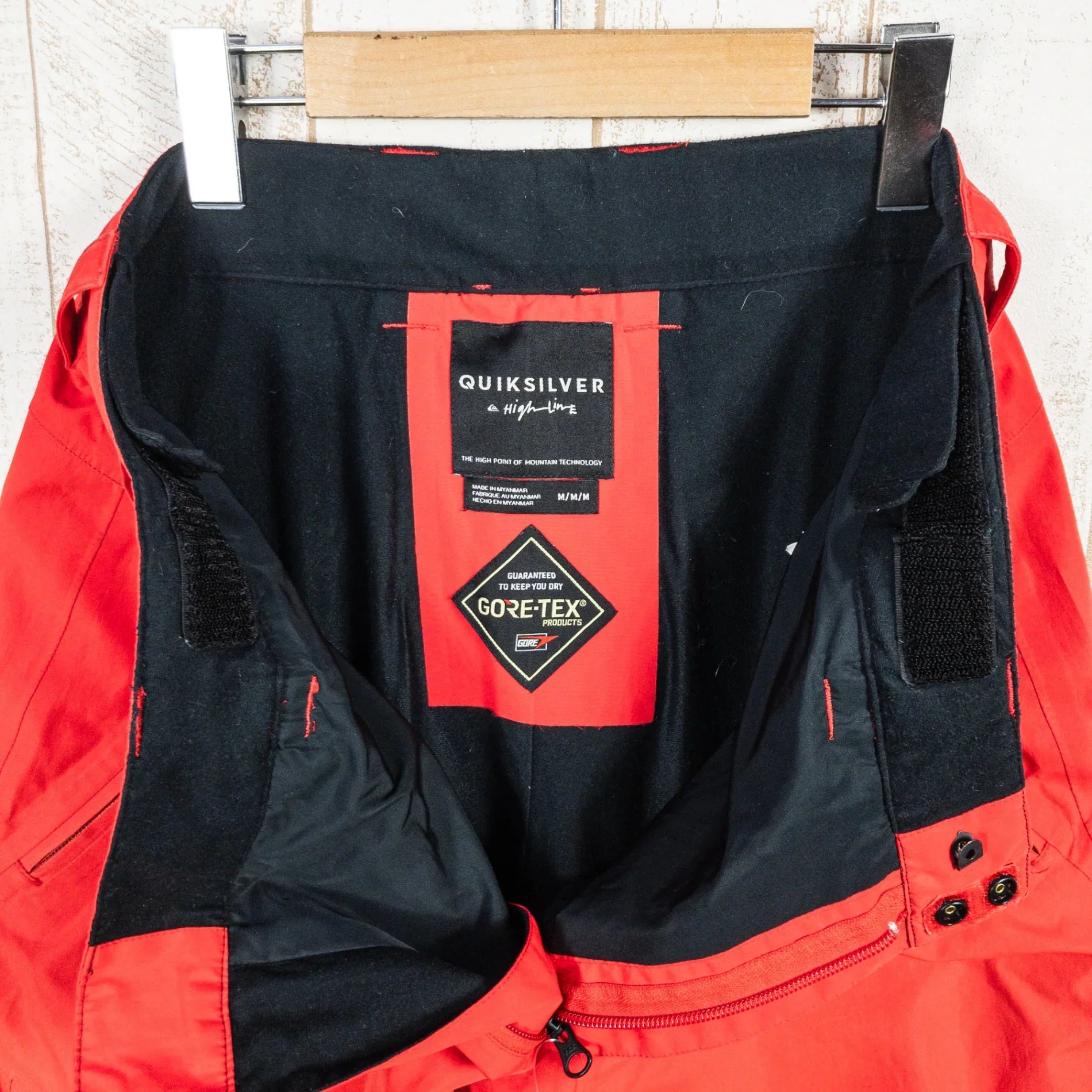 【Men's M レッド系】 Quiksilver ( クイックシルバー ) フォーエバー 2L ゴアテックス パンツ Forever 2L GORE-TEX Pants ハイライン ウェア ボトムス ロングパンツ ハードシェル GORE-TEX ( ゴアテックス - 【公式】2ndGEAR（セカンドギア）Webショップ【登山用品・アウトドア用品専門 買取販売店】