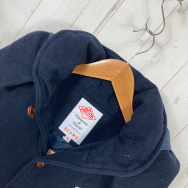 【Men's 40 ネイビー系】 Danton（ダントン） ウール モッサ ダウンベスト ビームス Beams 別注 ダウン ウェア トップス ベスト ダウンインサレーション z00059939  ダウンインサレーション ベスト トップス ウェア